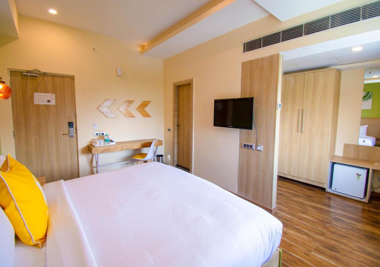 Bloom Hotel - Gachibowli Hyderabad Luaran gambar